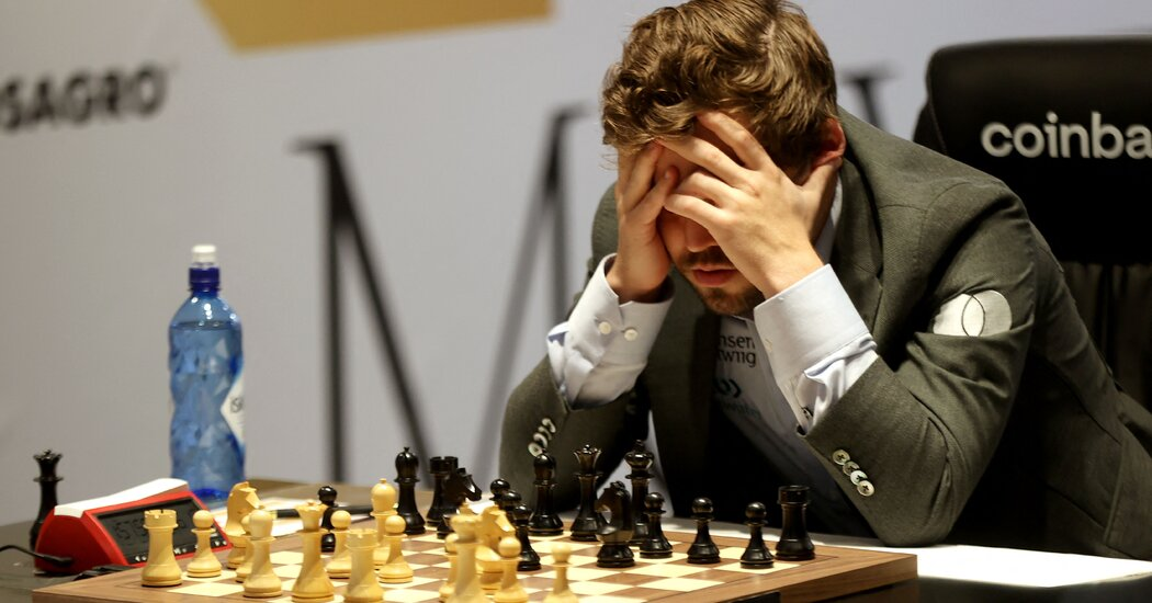 Satranç Şampiyonu Magnus Carlsen, 12 Yıldır İlk Kez Şampiyonluğunu Kaybetti